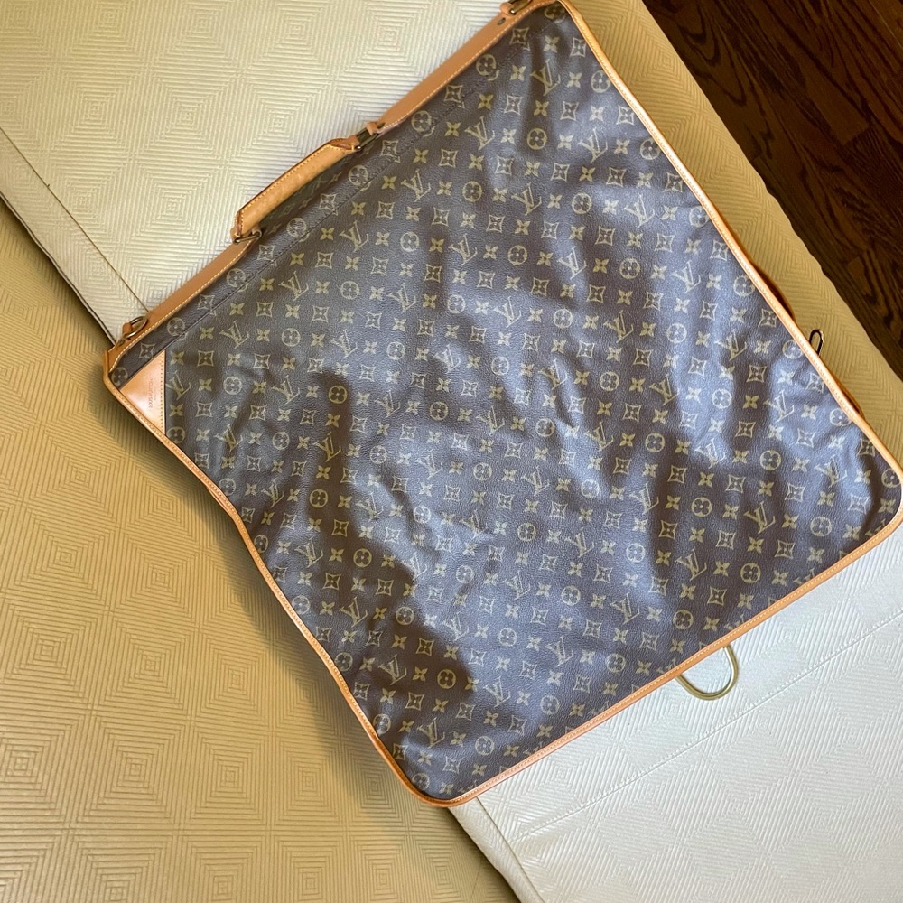 Louis Vuitton Garment Bag